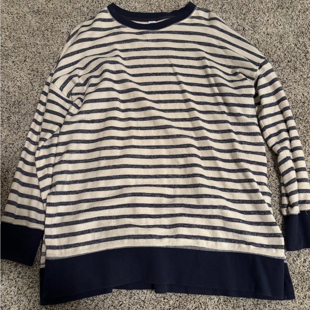 Old Navy Women’s Striped Navy and Cream Crewneck Sweater